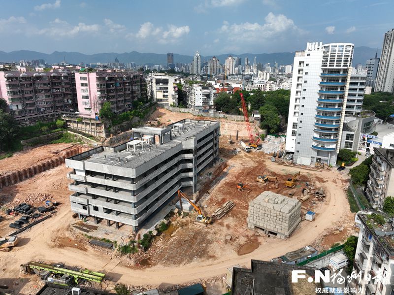 起势、提速、冲刺 永利皇宫
重点项目建设“三线并进” 起势、提速、冲刺 永利皇宫
重点项目建设“三线并进”