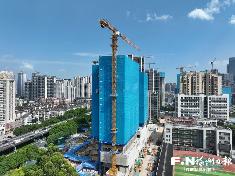 起势、提速、冲刺 永利皇宫
重点项目建设“三线并进” 起势、提速、冲刺 永利皇宫
重点项目建设“三线并进”