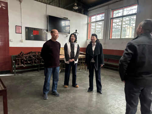 2026年2月13日,温泉街道纪工委书记带队,汤边社区工作人员及网格员配合,对辖区内养老服务中心、民宗场所开展节前安全生产专项检查。 (3) 永利皇宫